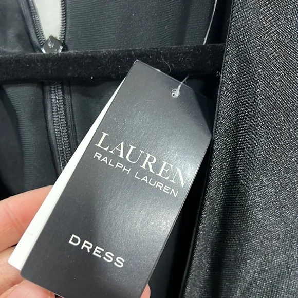 Lauren Ralph Lauren Women's Twist-Front Foil Print Jersey Gown - Picture 6 of 10